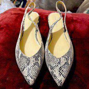 Marc Fisher NWT 7.5 med